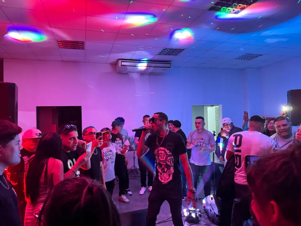 Publico en show urbano